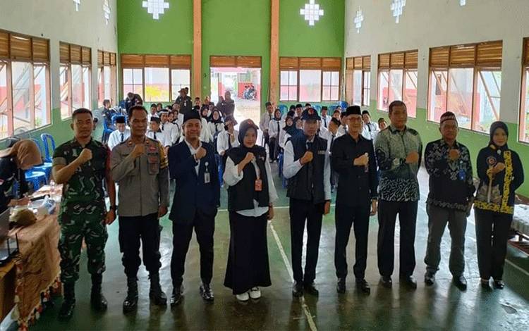 718 Pengawas TPS se-Kabupaten Kapuas Telah Dilantik, Begini Pesan Ketua Bawaslu