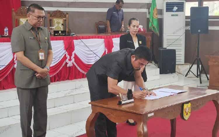 DPRD Gunung Mas Tetapkan Ada 6 Fraksi-fraksi Pendukung Dewan