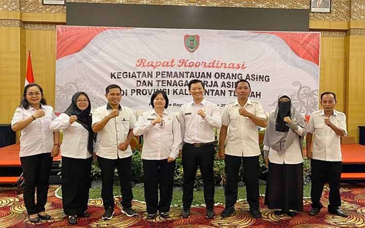 Badan Kesbangpol Bartim Hadiri Rakor Pemantauan Orang Asing di Kalimantan Tengah