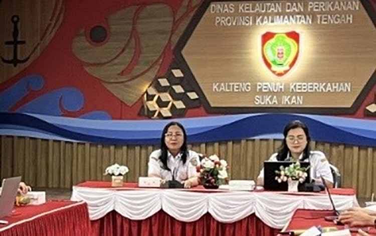 Rapat TPID Dislutkan Kalteng, Neny Kristianie Tekankan Kunci Penulisan Berita Online