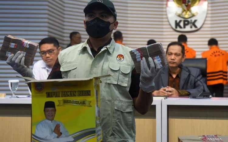 KPK Kantongi 152 Bukti Penetapan Tersangka Sahbirin Noor Sesuai Aturan