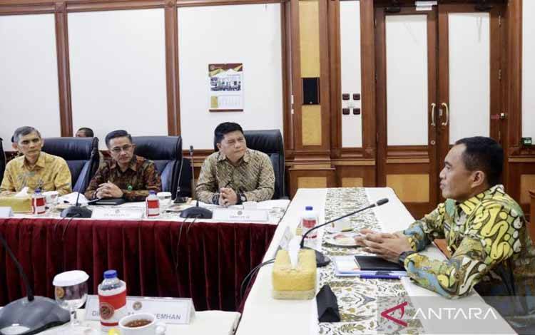 Kemenhan dan PT DI Bahas Kemajuan Program Jet Tempur KFX/IFX