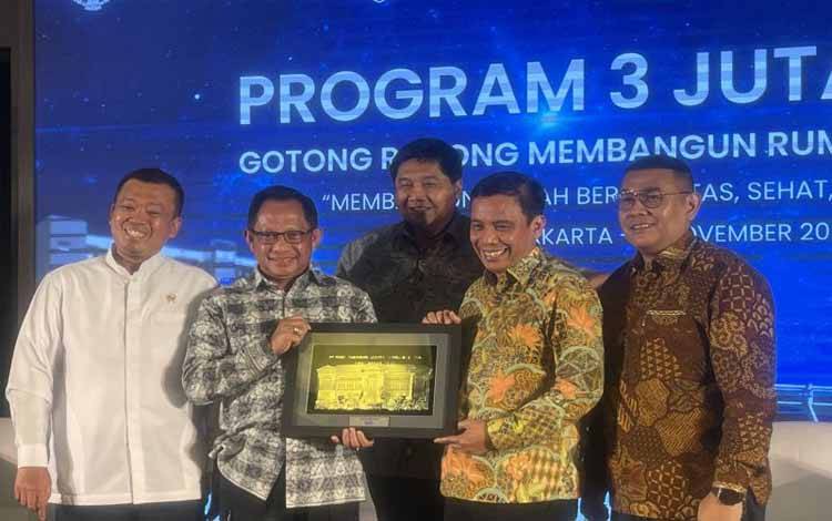 Mendagri Minta Pemda Kerjakan Program 3 Juta Rumah