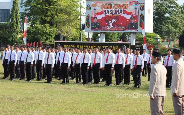 Polda Kalteng Gelar Upacara Bendera Peringati Hari Pahlawan ke-79