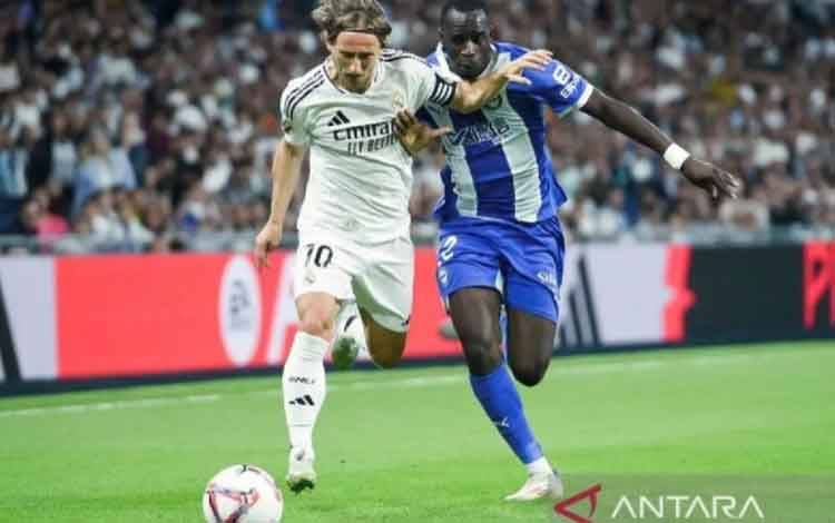 Klasemen Liga Spanyol: Jarak Barcelona dan Real Madrid Makin Dekat