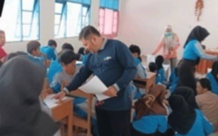 Dinkes Kapuas Gelar Skrining Perokok Pemula di Dua Sekolah