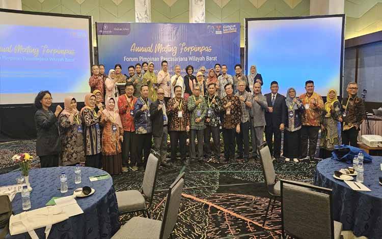 Annual Meeting Forpimpas Dihadiri Akademisi, Peneliti dan Praktisi Seluruh Indonesia