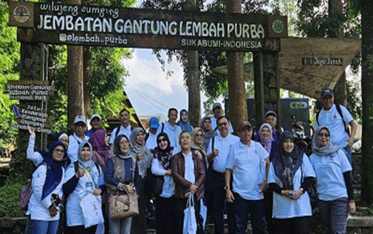 Peserta Annual Meeting Forpimpas Kunjungi Situgunung Sukabumi