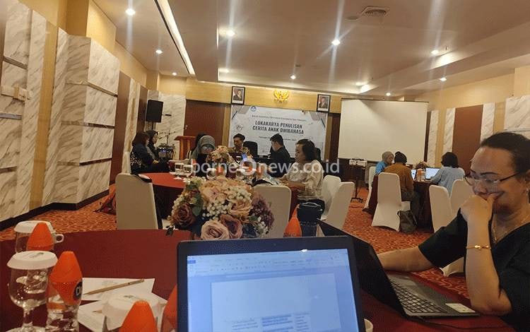 Penulis Cerita Anak Dwibahasa Masuk Tahap Mentoring Penulisan