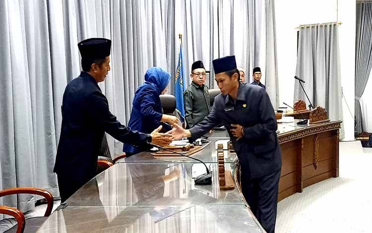 Partai Demokrat DPRD Barito Utara Sampaikan Pandangan Umum Fraksi