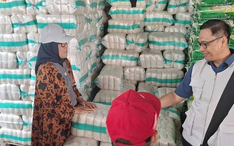 Pemko Palangka Raya Libatkan Warga Awasi Harga dan Ketersediaan Bahan Pokok