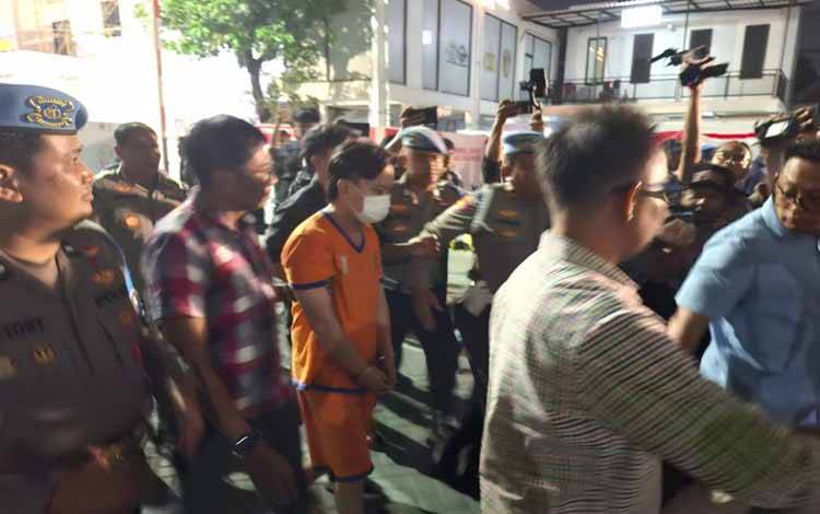 Komisi III DPR Setuju PPATK Blokir Rekening Ivan Sugianto