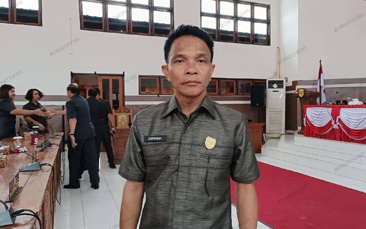 DPRD Gunung Mas Ingatkan Masyarakat Berhati-hati dengan Pembuatan SIM Palsu