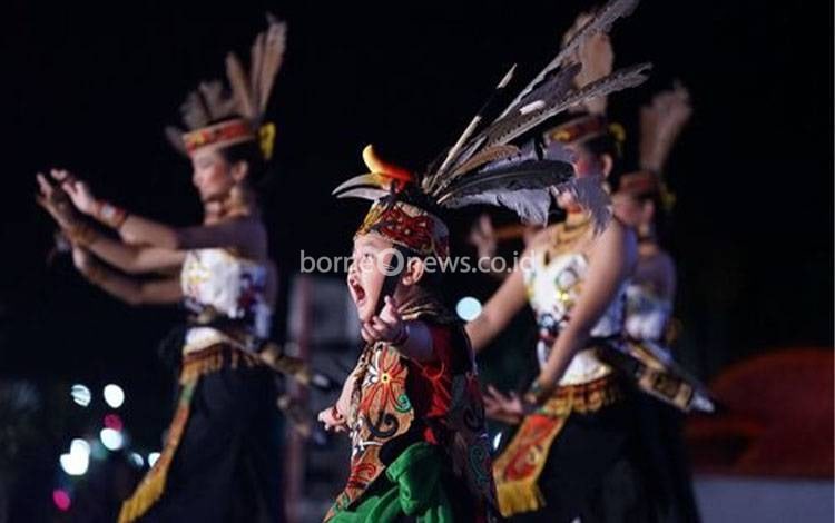 Gelar Seni Budaya dan Gubernur Cup Festival 2024 Menampilkan Keberagaman Budaya Kalteng