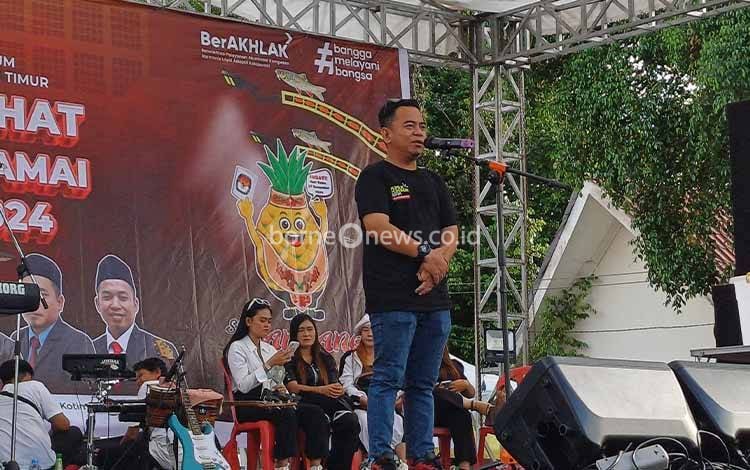 KPU Kotim Gelar Jalan Sehat, Sosialisasikan Pilkada Damai 2024