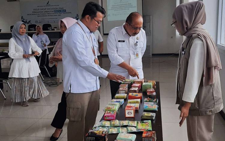 BPOM: Penggunaan Skincare Etiket Biru Hanya Dengan Resep Dokter