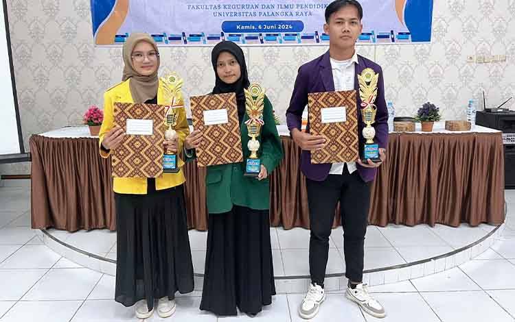 Mahasiswi Prodi Pendidikan Bahasa dan Sastra Indonesia Juara Lomba KTI
