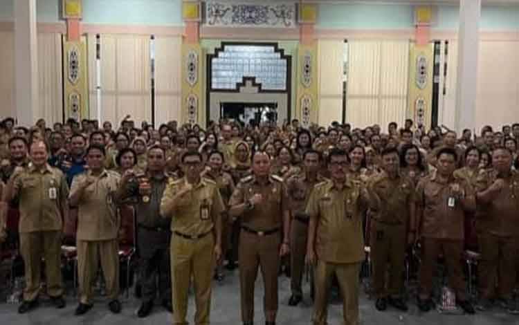 Pj Bupati Katingan Ingatkan OPD Soal Penyerapan Anggaran Jelang Akhir Tahun