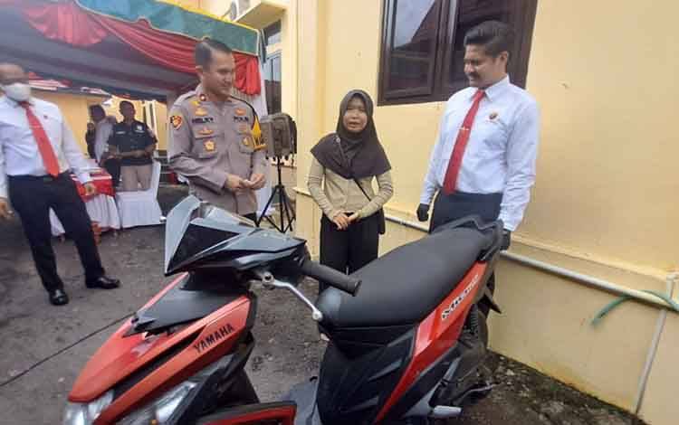 Bahagianya Alfi saat Motor yang Hilang Dicuri Kini Kembali