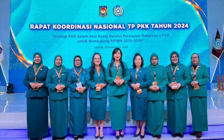 Pj Ketua TP PKK Kapuas Hadiri Pelantikan dan Rakornas Pengurus Pusat TP PKK