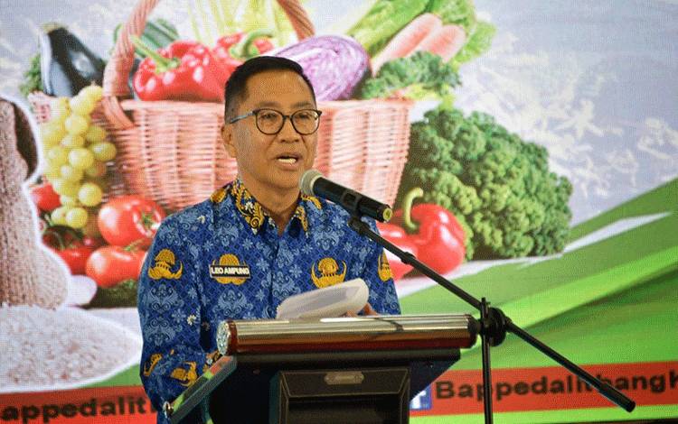 Kepala Bappedalitbang Kalteng Buka Rapat Konsultasi PDRB 2024 dan Arah Kebijakan Ekonomi Hijau