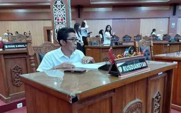 Rusdiansyah Tekankan Pentingnya Literasi Uang Digital bagi Masyarakat Palangka Raya