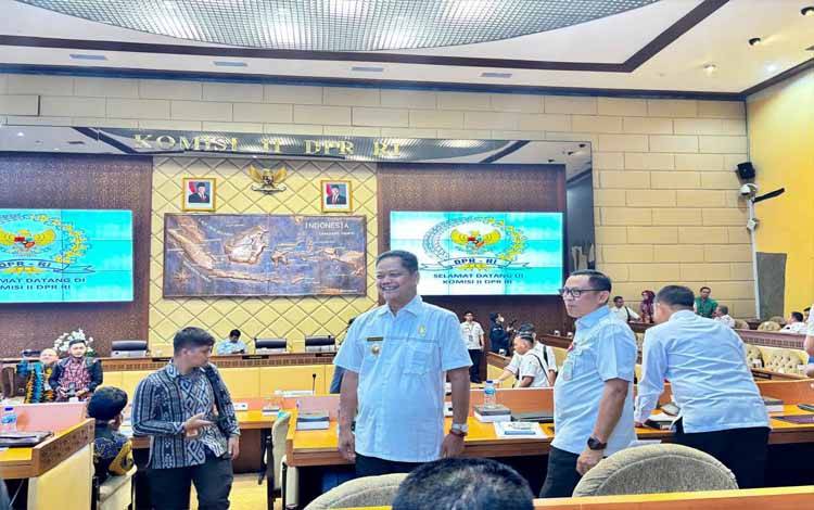 Pj. Bupati Seruyan Hadiri Rapat Dengar Pendapat dengan Komisi II DPR RI