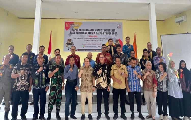 Rakor Bawaslu Kapuas dengan Stakeholder Perkuat Langkah Bersama untuk Sukseskan Pilkada 2024