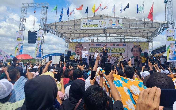 Andika Babang Tamvan hingga 3 Srigala Guncang Gunung Mas, Meriahkan Kampanye Akbar Jaya-Efrensia