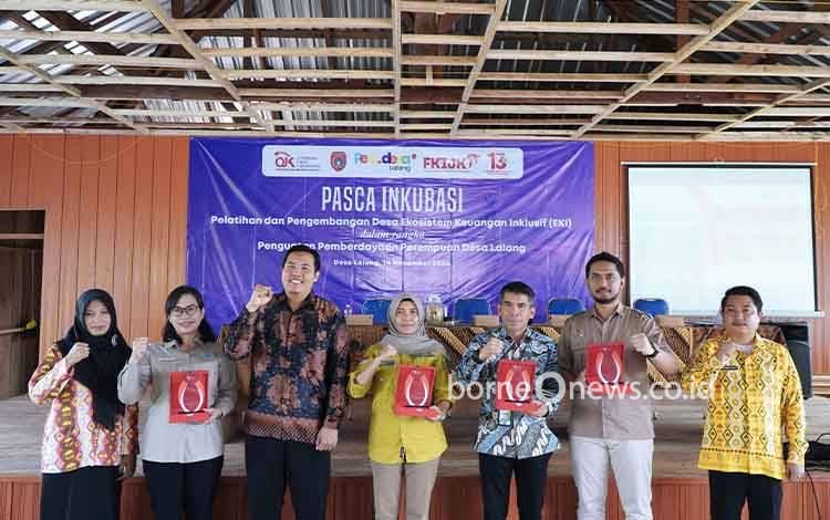 OJK Kalteng Dukung Pembentukan Desa Ekosistem Keuangan Inklusif di Desa Lalang