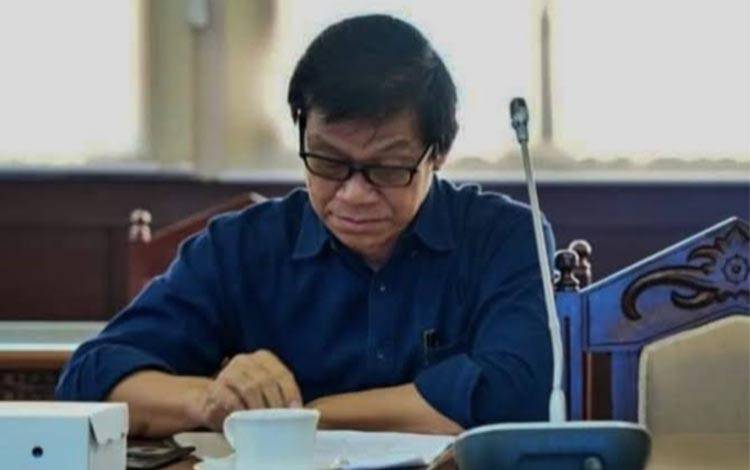 Guru Pilar Penting Menuju Indonesia Emas 2045