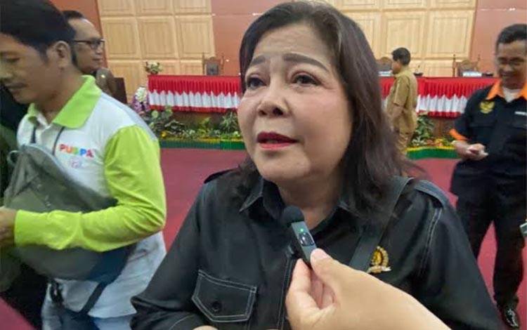 Nenie: Guru Penunjuk Jalan Menuju Kesuksesan