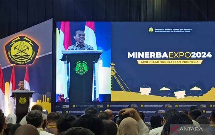 Bahlil Sebut Belum Dapat Kabar Shell Mau Tutup SPBU di RI