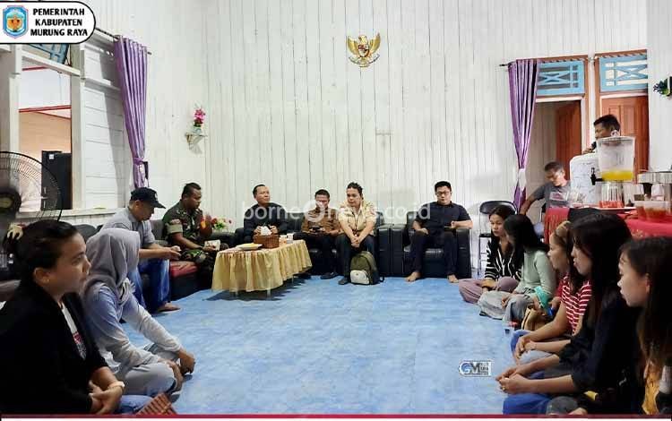 Asisten III Setda Mura Monitoring Persiapan Pilkada di Kecamatan Seribu Riam