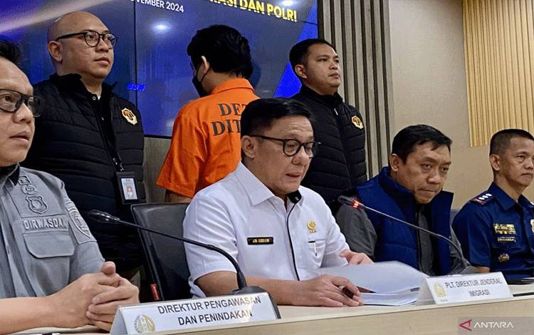 Imigrasi dan Polri Pulangkan Warga Negara Filipina Buronan Interpol