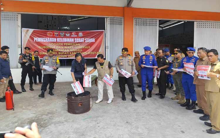 KPU Seruyan Musnahkan 92 Surat Suara Rusak dan Lebih Jelang Pilkada 2024