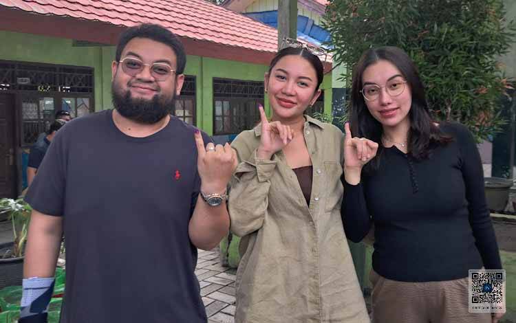 CEO Abdul Rasyid Foundation Gunakan Hak Pilih di TPS 14 Kelurahan Mendawai