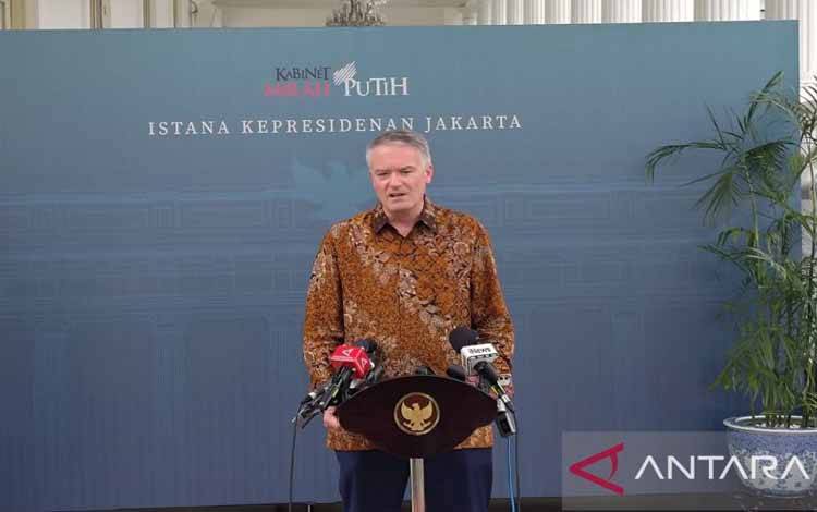 Sekretaris Jenderal OECD Mathias Cormann memberikan keterangan pers di Istana Kepresidenan Jakarta, Kamis (28/11/2024). (ANTARA/Yogi Rachman)