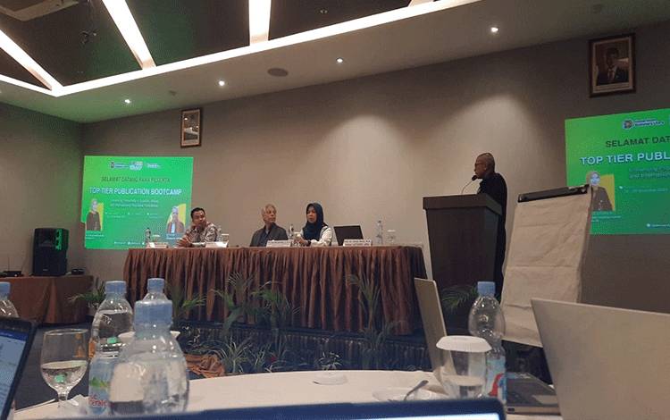 Kegiatan Publication Bootcamp TOP TIER: Meningkatkan Kualitas Publikasi Ilmiah di Indonesia