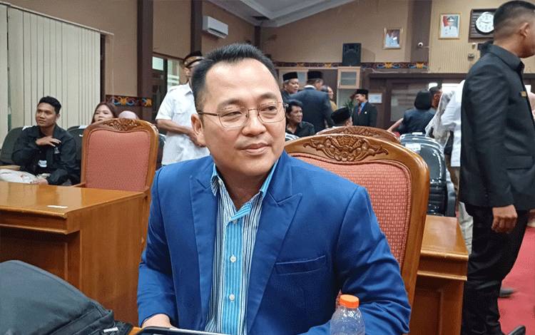 DPRD Kotim Minta Pengadaan Truk Sampah di Parenggean dan Samuda