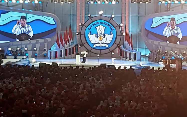 Presiden dan Sederet Menteri Hadiri Puncak Hari Guru Nasional 2024