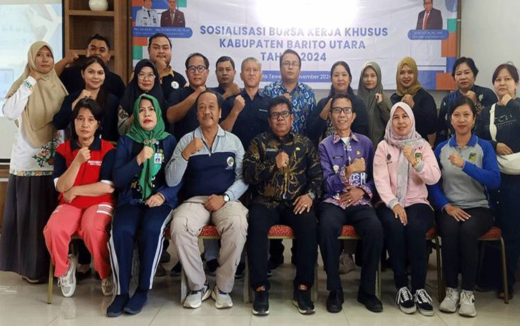 Disnakertranskop UKM Barut Gelar Sosialisasi Bursa Kerja Khusus 2024