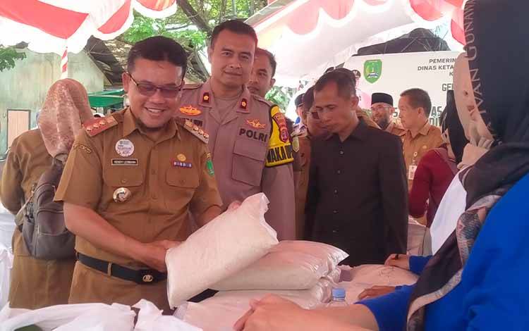 Pj Bupati Sukamara: Relokasi Mengatasi Banjir di Semantun Menjadi Program Prioritas