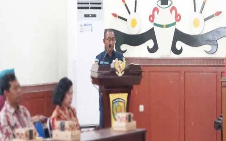 Dinas Perdagangan Palangka Raya Tera Ulang Timbangan Pedagang Emas