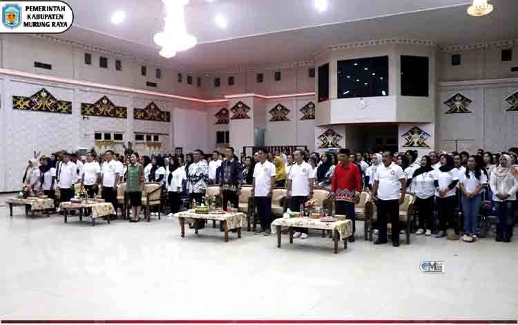 Guru se-Murung Raya Gelar Pentas Seni Meriahkan Hari Guru dan HUT PGRI