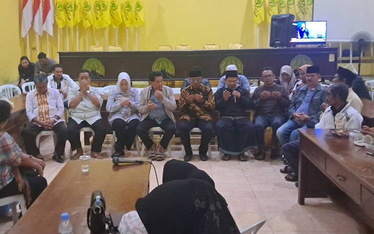 Menang Pilkada Kobar, Nurhidayah-Suyanto Gelar Syukuran Bersama Tim Pemenangan