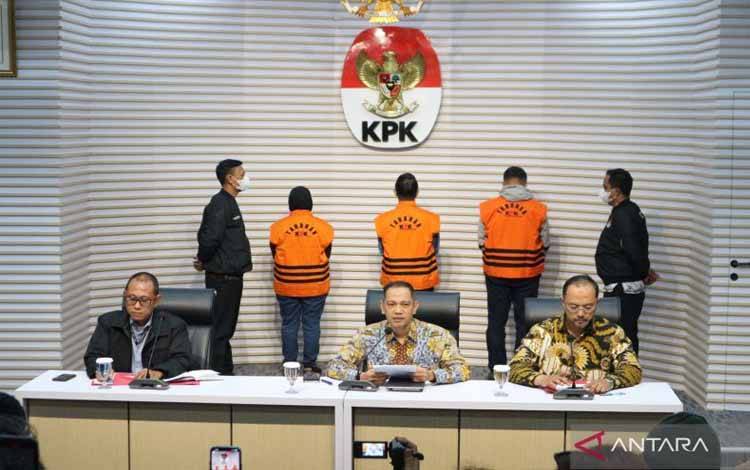 KPK Tetapkan Pj Wali Kota Pekanbaru Tersangka Korupsi