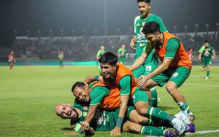 Klasemen Liga 1: Persebaya Surabaya Pertahankan Posisi Pertama