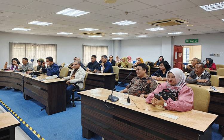 Lawatan Muhibah ke University Technology Malaysia untuk Perkuat Kerjasama Akademik