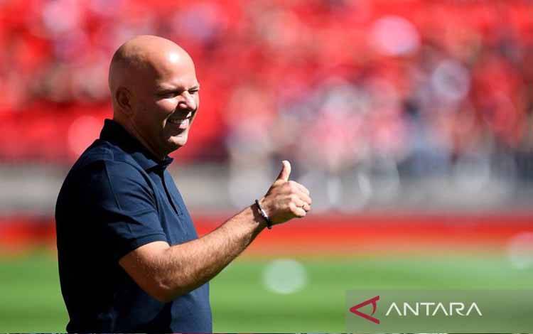 Arne Slot Tak Terkejut dengan Hasil Imbang di Kandang Newcastle